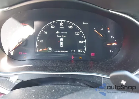 2015 Kia Cadenza Premium z USA, uszkodzony, nr VIN KNALN4D78F5187705